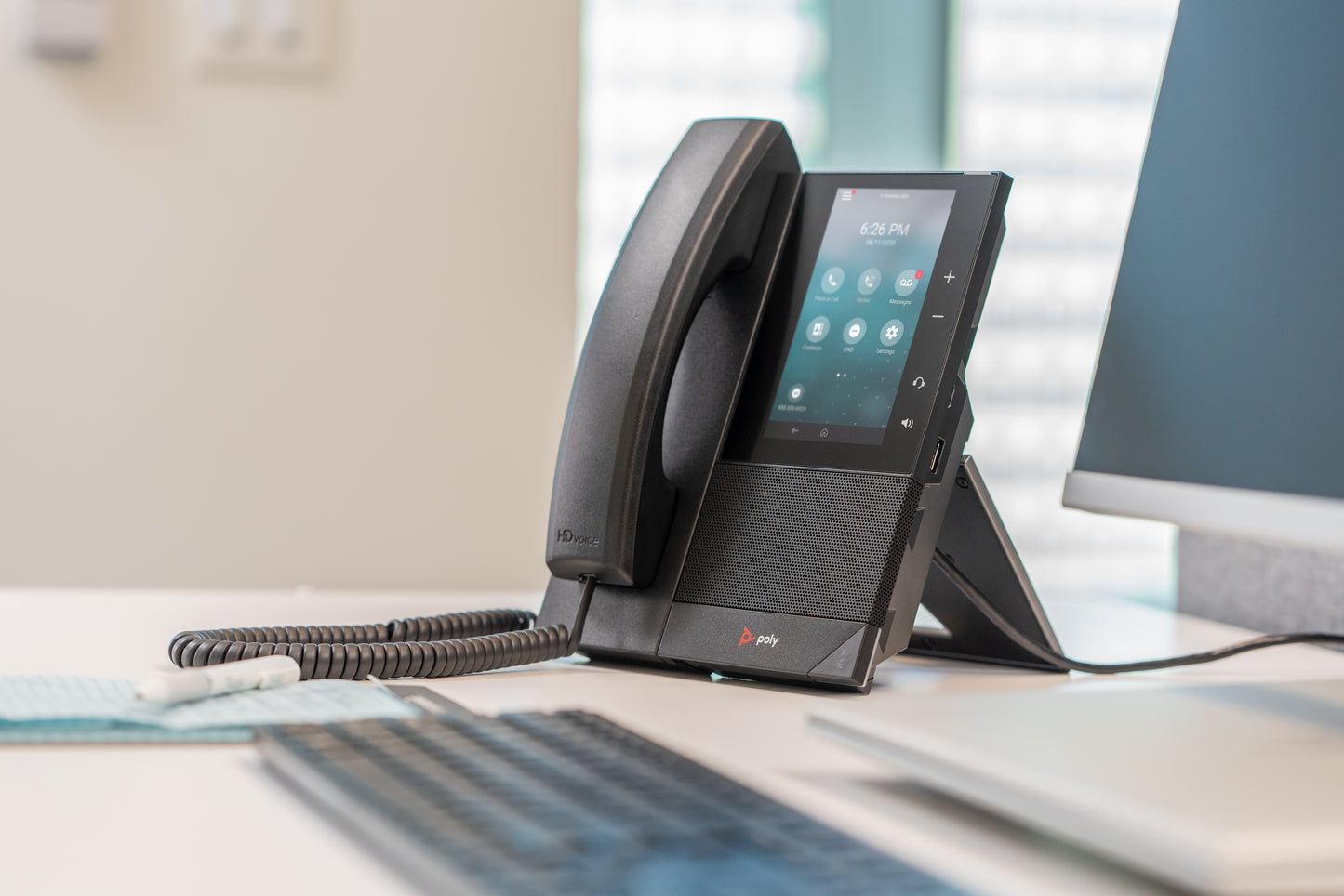Teléfono de Negocios HP Poly CCX 500 | Compatible con Microsoft Teams, PoE Habilitado