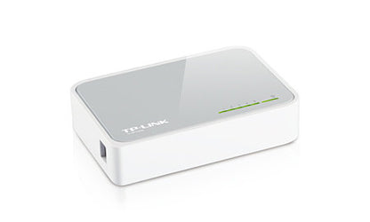 TP-LINK Switch No Administrable de 5 Puertos Fast Ethernet 10/100.